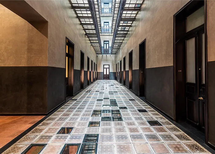 Umbral, Curio Collection By Hilton Hotel 4*